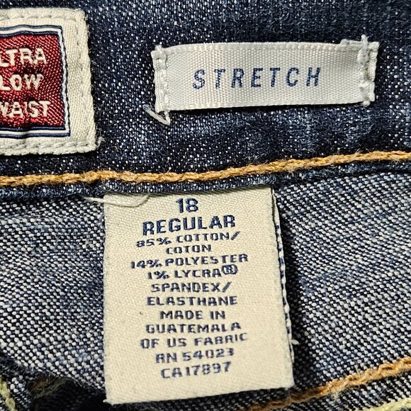 Old Navy Cut Off Capri Jeans Womens Size 18 Low Waist Medium Wash Denim Pants - Picture 5 of 5